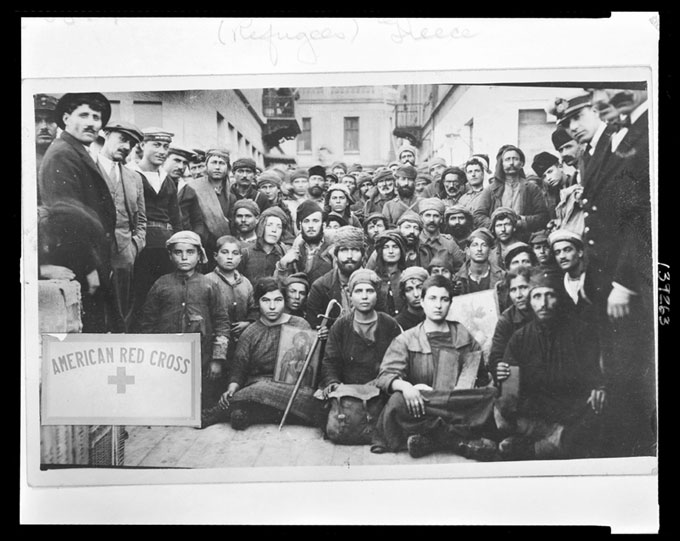 108. Βοήθεια στους πρόσφυγες